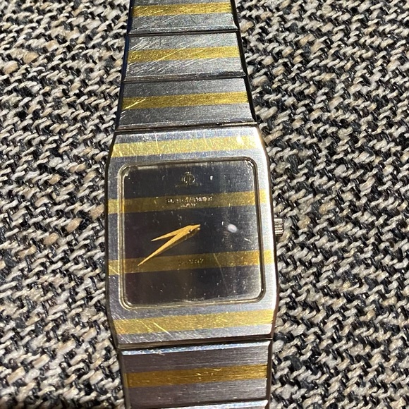 Baume & Mercier Swiss-Made Watch - Picture 11 of 13